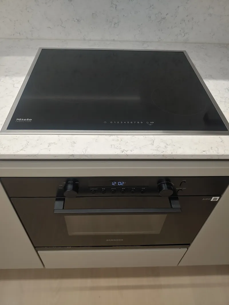 [Gangseo, Seoul] Magoknaru Station New 3-Room Apartel 25