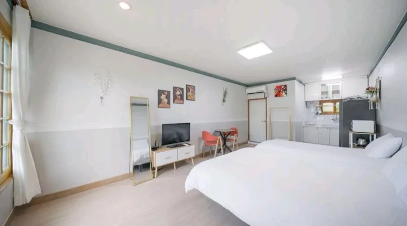 [Haye-dong, Seogwipo] Arirang Room 101: A Quiet Accommodation Perfect for a Stroll in Jungmun 2