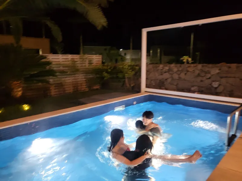 [서귀포 남원] 프리미엄 2층 풀빌라, 친환경 온수풀, 바베큐, 불멍, 바다와 한라산뷰 87
