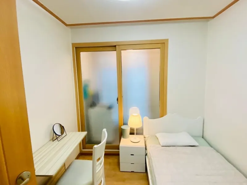 [Yongsan, Seoul] 13-minute walk to Seoul Station 3