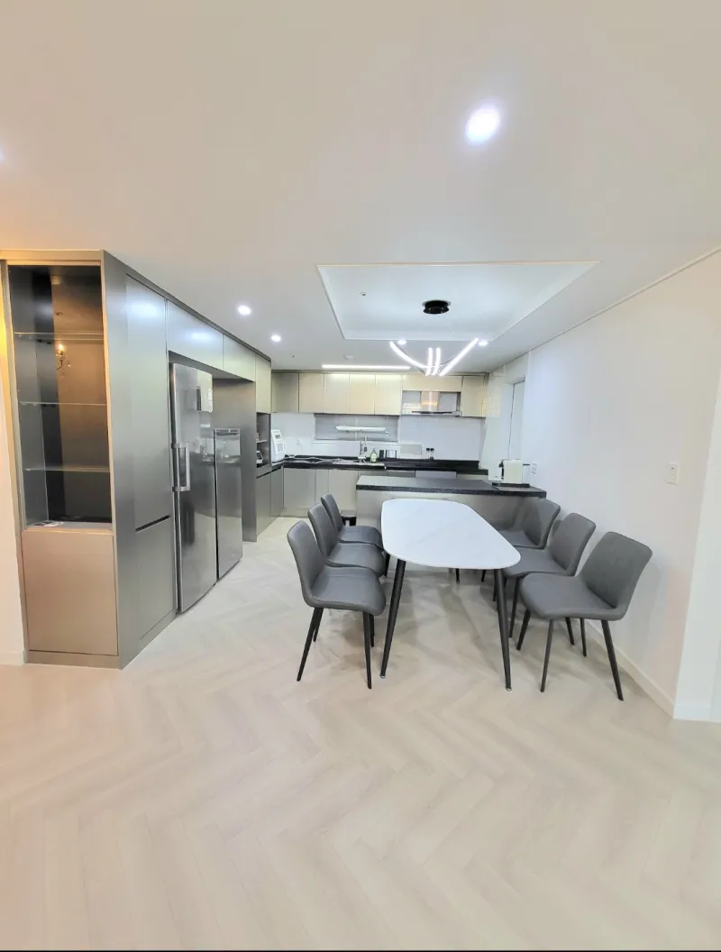 [Beophwan-dong, Seogwipo] ♡Right in front of Beophwan Beach♡ 3 rooms, 2 bathrooms, Olle Trail Course 7, 5 minutes by car to E-Mart 28