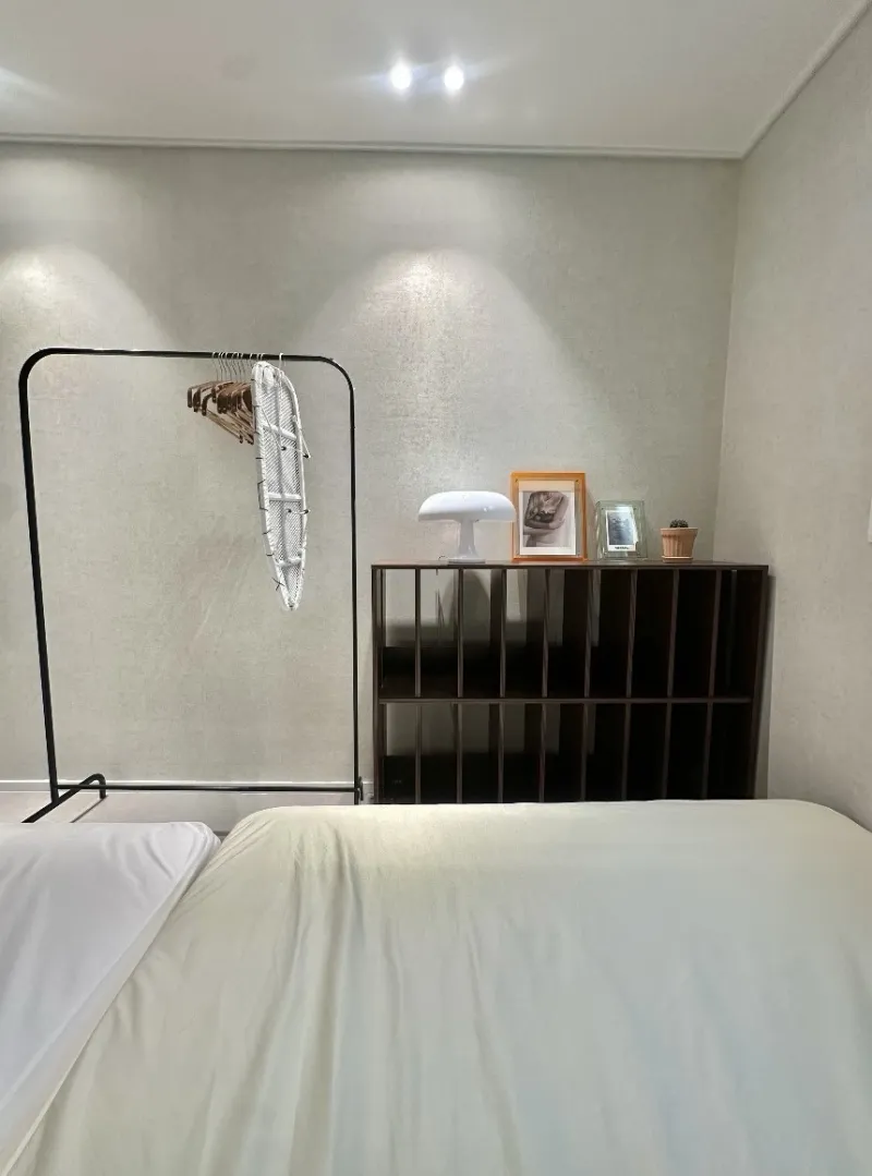 [인천 부평] 멋진 리모델링 빌라 방3 9