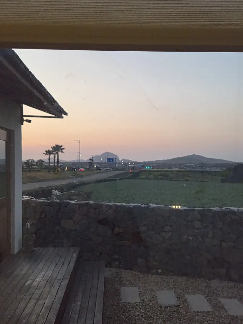 [Daejeong, Seogwipo] Sea view where Daejeong dolphins live, in front of the bus stop, a house in a rural village 51
