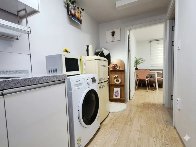 [Dongdaemun, Seoul] Free Cleaning Fee / Quiet 2-Room 13
