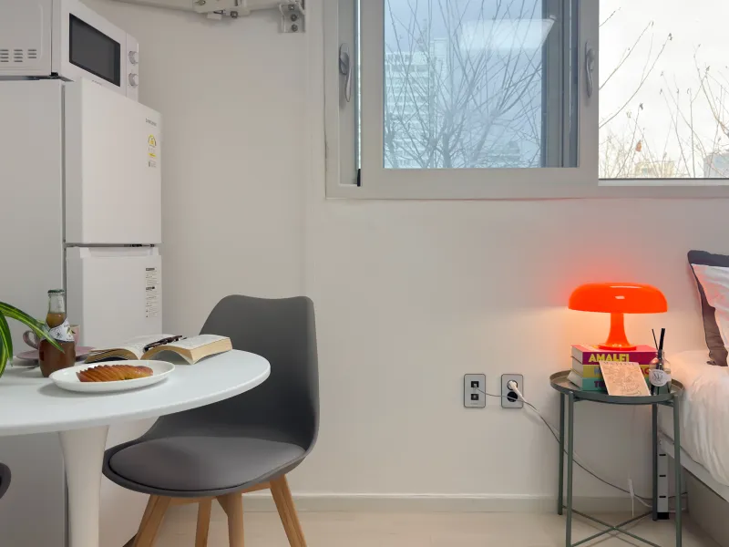 [Gwangjin, Seoul] 3-minute walk from Konkuk Univ. Station, 13-minute walk from Seongsu Station, Accommodates 2 people B 6