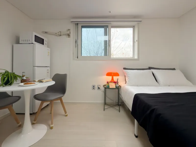 [Gwangjin, Seoul] 3-minute walk from Konkuk Univ. Station, 13-minute walk from Seongsu Station, Accommodates 2 people B 23