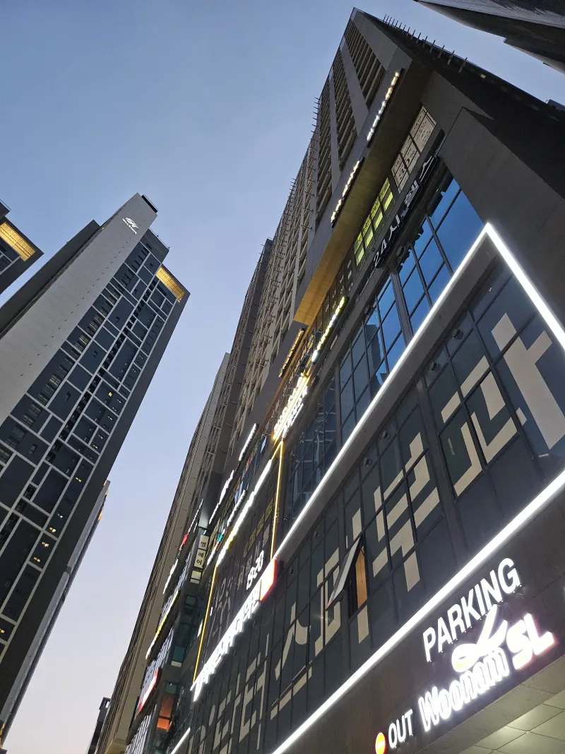 [Dongdaemun, Seoul] Cheongnyangri 30 seconds, fully furnished 17