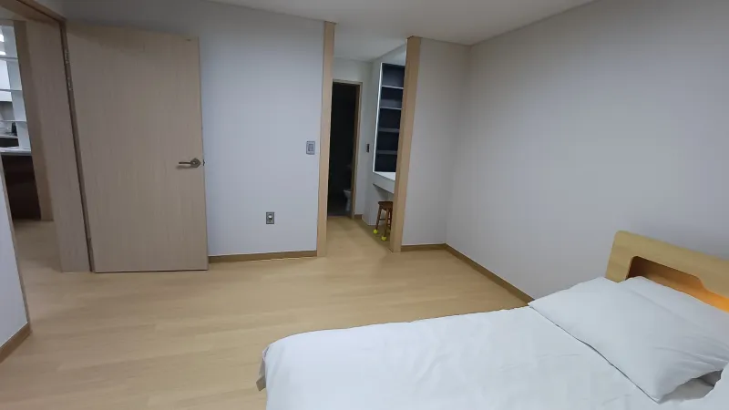 [Samcheok] Samcheok Maengbang Fully Furnished 3-Room Apartment, 2nd Floor, East Sea View 2