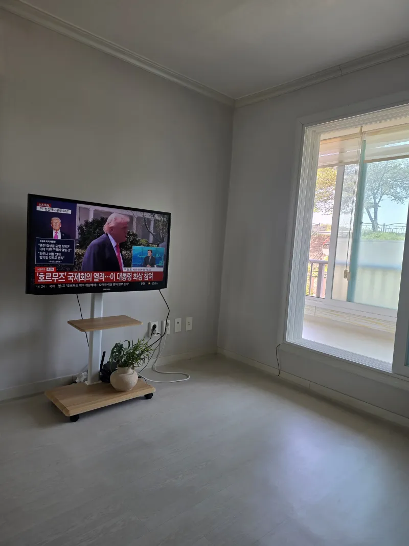 [Gangneung][Gangneung, Gangwon-do] 1st floor of an apartment with a good Namdaecheon walking course 5