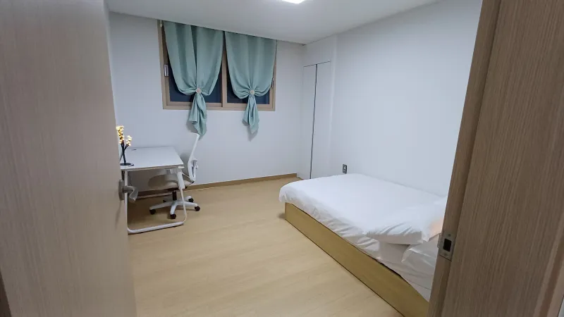 [Samcheok] Samcheok Maengbang Fully Furnished 3-Room Apartment, 2nd Floor, East Sea View 6