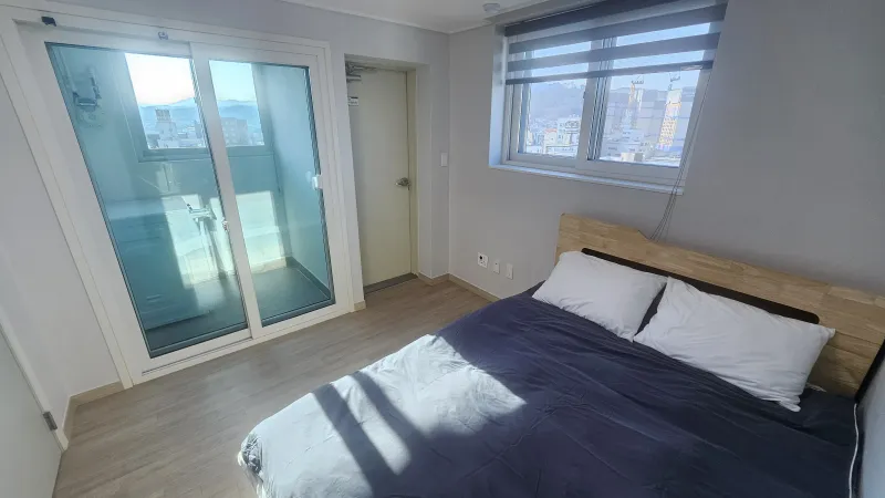 [Jung-gu, Daejeon] Two-room apartment near Daejeon Jung-gu Ballpark Baseball Stadium, Seongsimdang, Jungangno Station, Daejeon Station, Daeheung-dong, and Daesa-dong 4