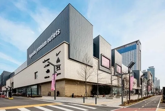 [Yeonsu, Incheon] Songdo Hyundai Outlet / Triple Street / 3-minute walk from Technopark Station 16