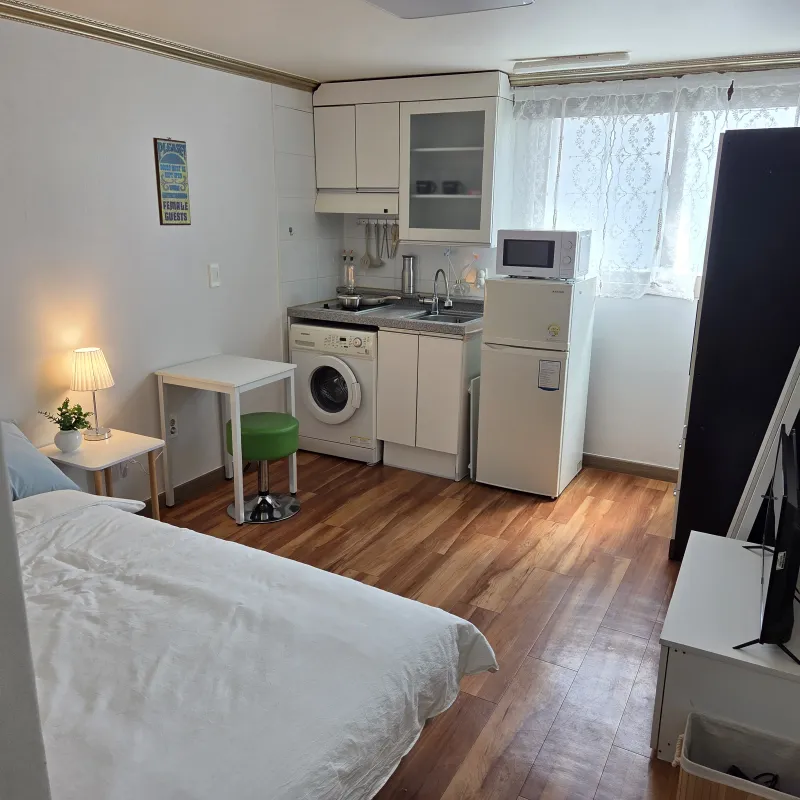 [Mokpo] Sunny and atmospheric room. 3rd floor 19
