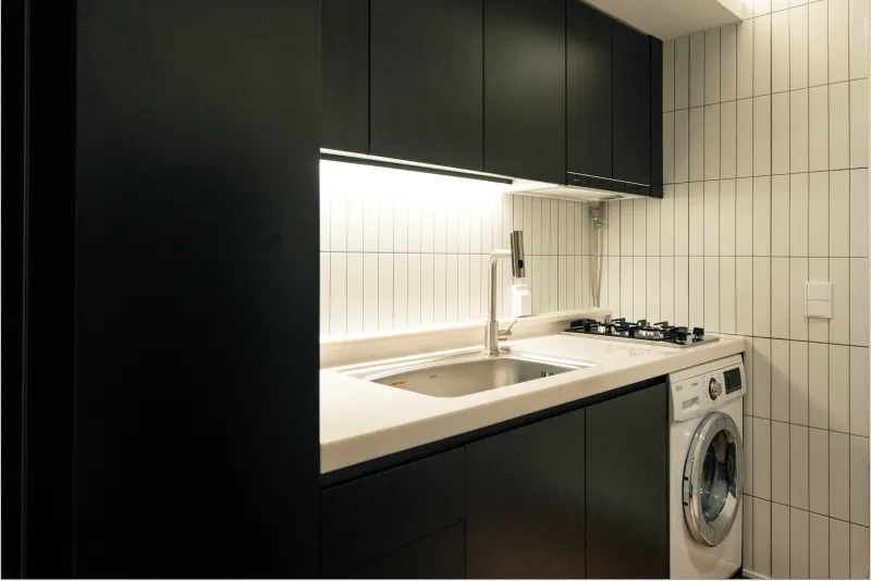 [Gangnam, Seoul] Fully furnished, separated, like-new studio apartment, 2-minute walk from Eonju Station #TripleStationArea 9