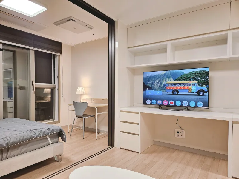 [Yeonsu, Incheon] Songdo Hyundai Outlet / Triple Street / 3-minute walk from Technopark Station 6