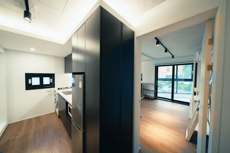 [Gangnam, Seoul] Fully Furnished, Separated, Brand New Studio, 2-Minute Walk from Eonju Station #TripleStationArea 6