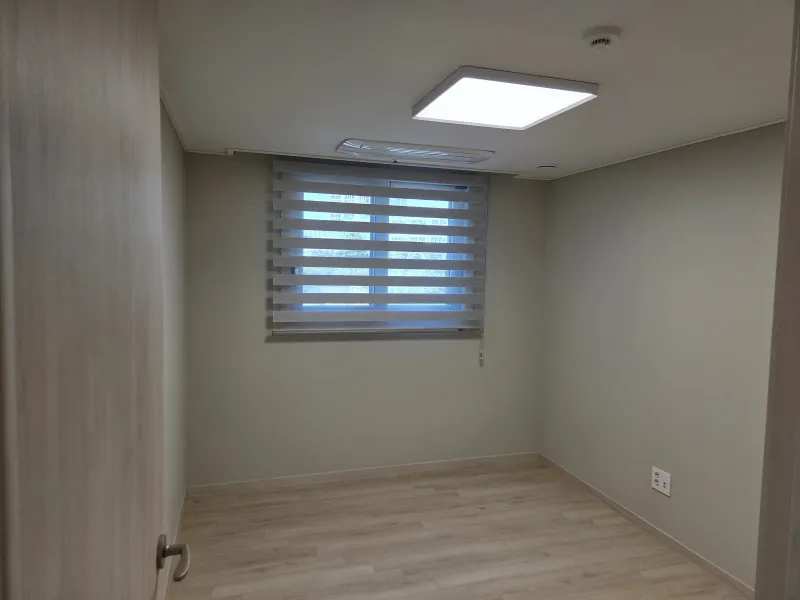 [Nam-gu, Busan] North Port View Three-Room Premium Apartment 4