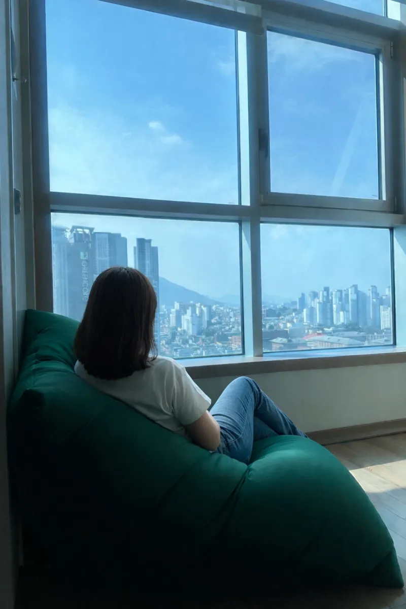 [Jung-gu, Daegu] High-rise duplex studio with city view directly connected to Banwoldang Station 3