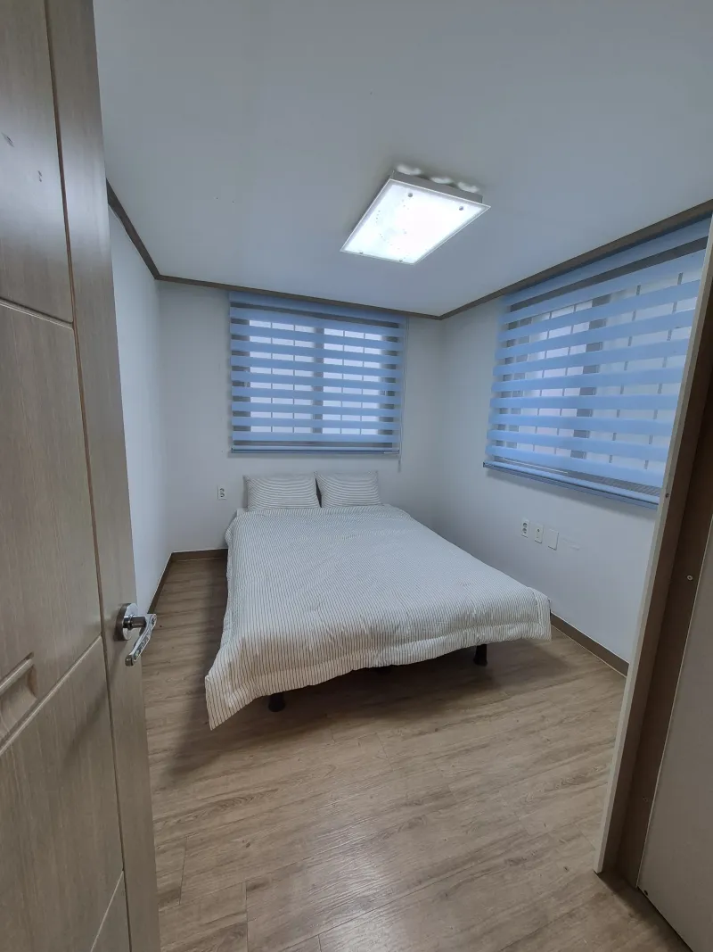 [Hallim, Jeju][Jeju Hyeopjae] Healing Pension Filled with the Scent of Pine Forest #PetFriendly (Building B, 1st Floor / Two-Room) 9