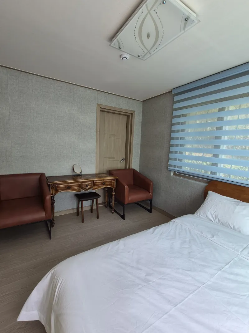 [Hallim, Jeju][Jeju Hyeopjae] Healing Pension Filled with the Scent of Pine Forest #PetFriendly (Building C, 1st Floor / Two-Room) 5