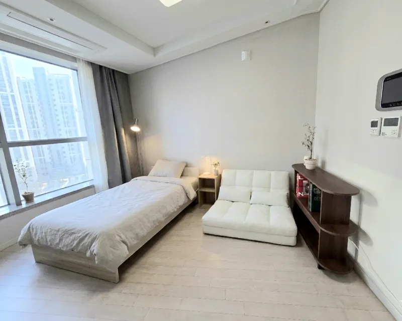 [Seocho, Seoul] Fully Furnished Officetel 4