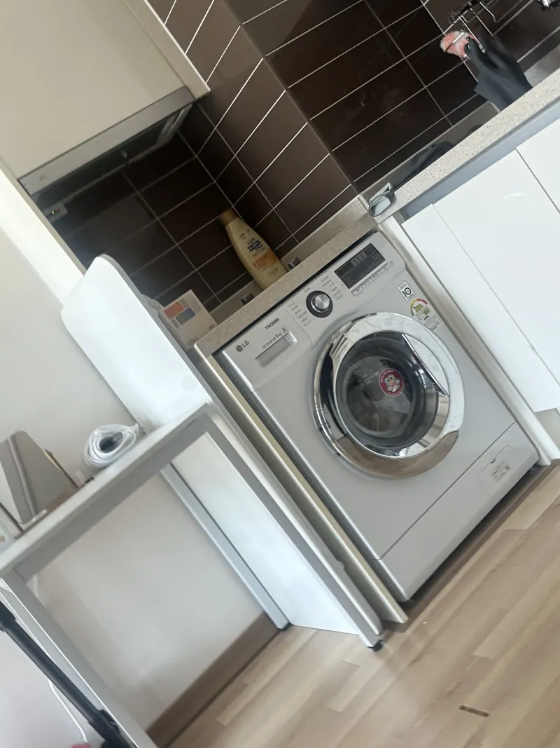 [Jung-gu, Daegu] High-rise duplex studio with city view directly connected to Banwoldang Station 14