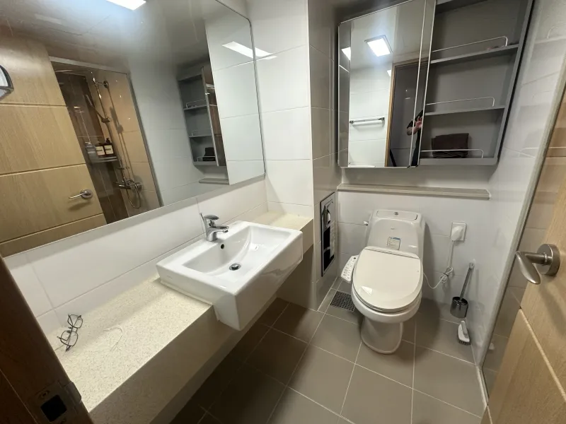 [Jung-gu, Daegu] High-rise duplex studio with city view directly connected to Banwoldang Station 5