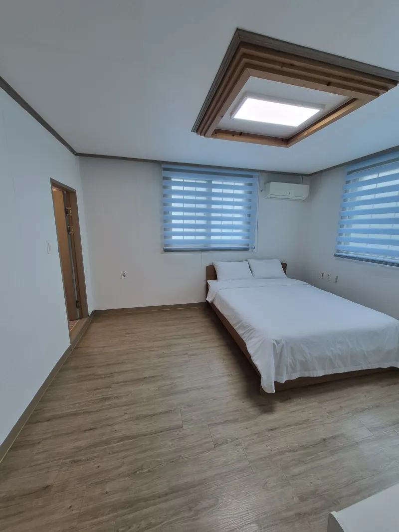 [Hallim, Jeju][Jeju Hyeopjae] Healing Pension Filled with the Scent of Pine Forest #PetFriendly (Building B, 1st Floor / Two-Room) 2