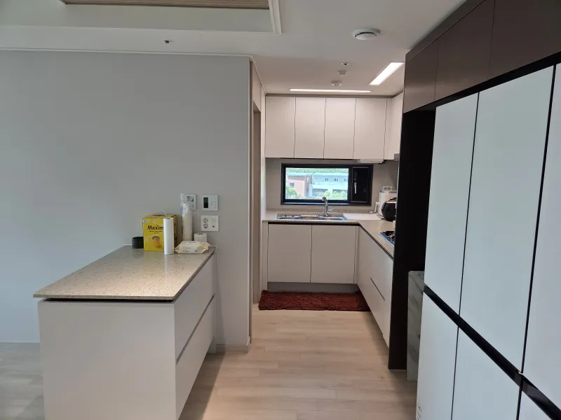 [Nam-gu, Busan] North Port View Three-Room Premium Apartment 16