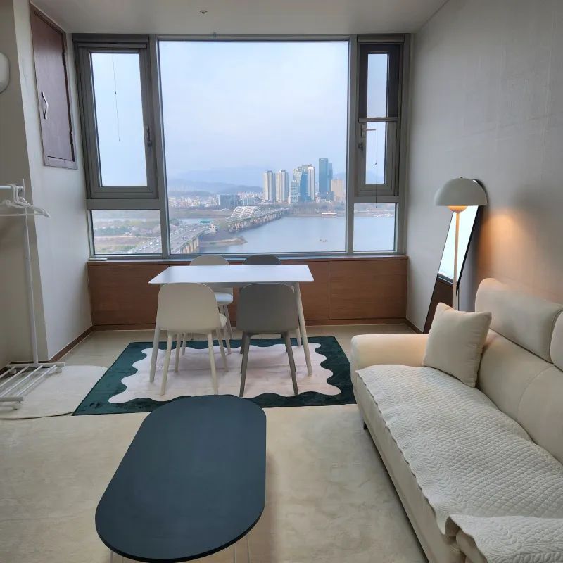 [Yeongdeungpo, Seoul][Yeongdeungpo-gu, Seoul] Dangsan/Hongdae/Yeouido 4-Person Han River View 6