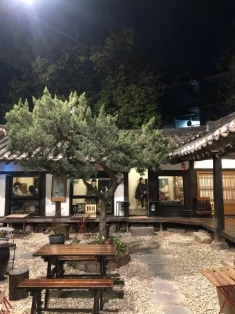 [Gwangjin, Seoul] Adjacent to Konkuk Univ./Guui Station/ 2nd Floor/ Free Parking/ 3 Rooms/ Pets Allowed/ Quiet 80