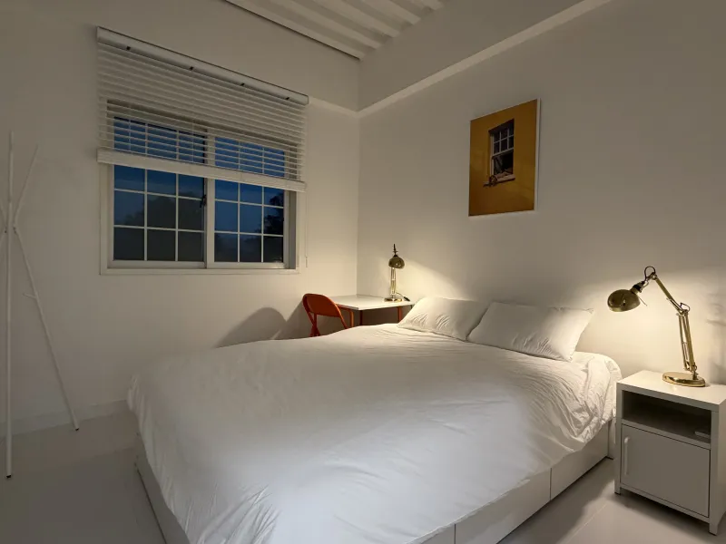 [Saekdal-dong, Seogwipo] South-facing floor-to-ceiling windows with ocean view, convenient location for travel, 2-room unit on the 3rd floor of Building A 11