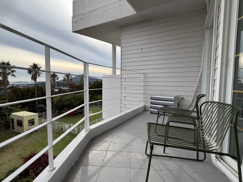 [Saekdal-dong, Seogwipo] South-facing floor-to-ceiling windows with ocean view, convenient location for travel, 2-room unit on the 3rd floor of Building A 29