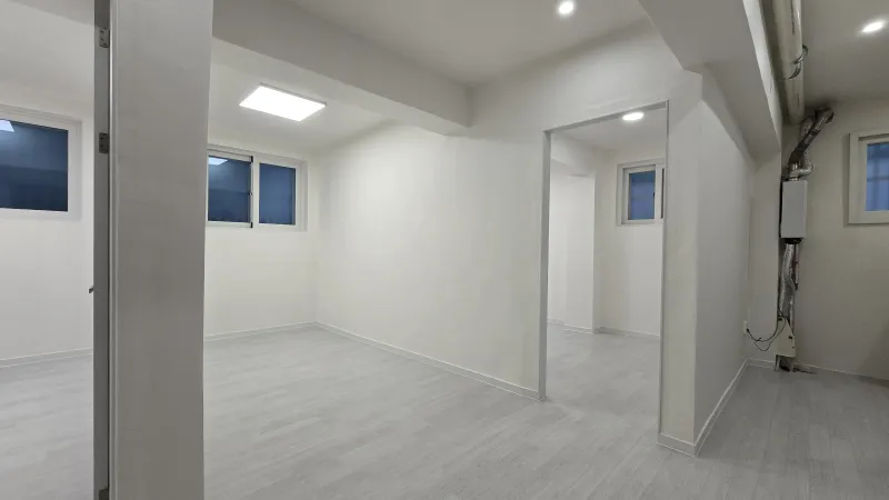 [Songpa, Seoul] 7-minute walk from Bangi Station | Two-room apartment with parking available | Jamsil Songnidan-gil Olympic Park 1 4