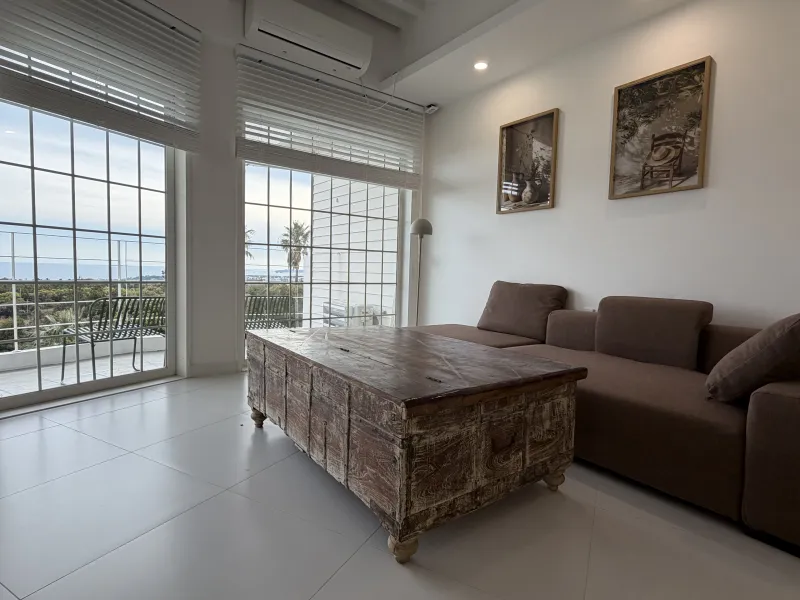 [Saekdal-dong, Seogwipo] South-facing floor-to-ceiling windows with ocean view, convenient location for travel, 2-room unit on the 3rd floor of Building A 27
