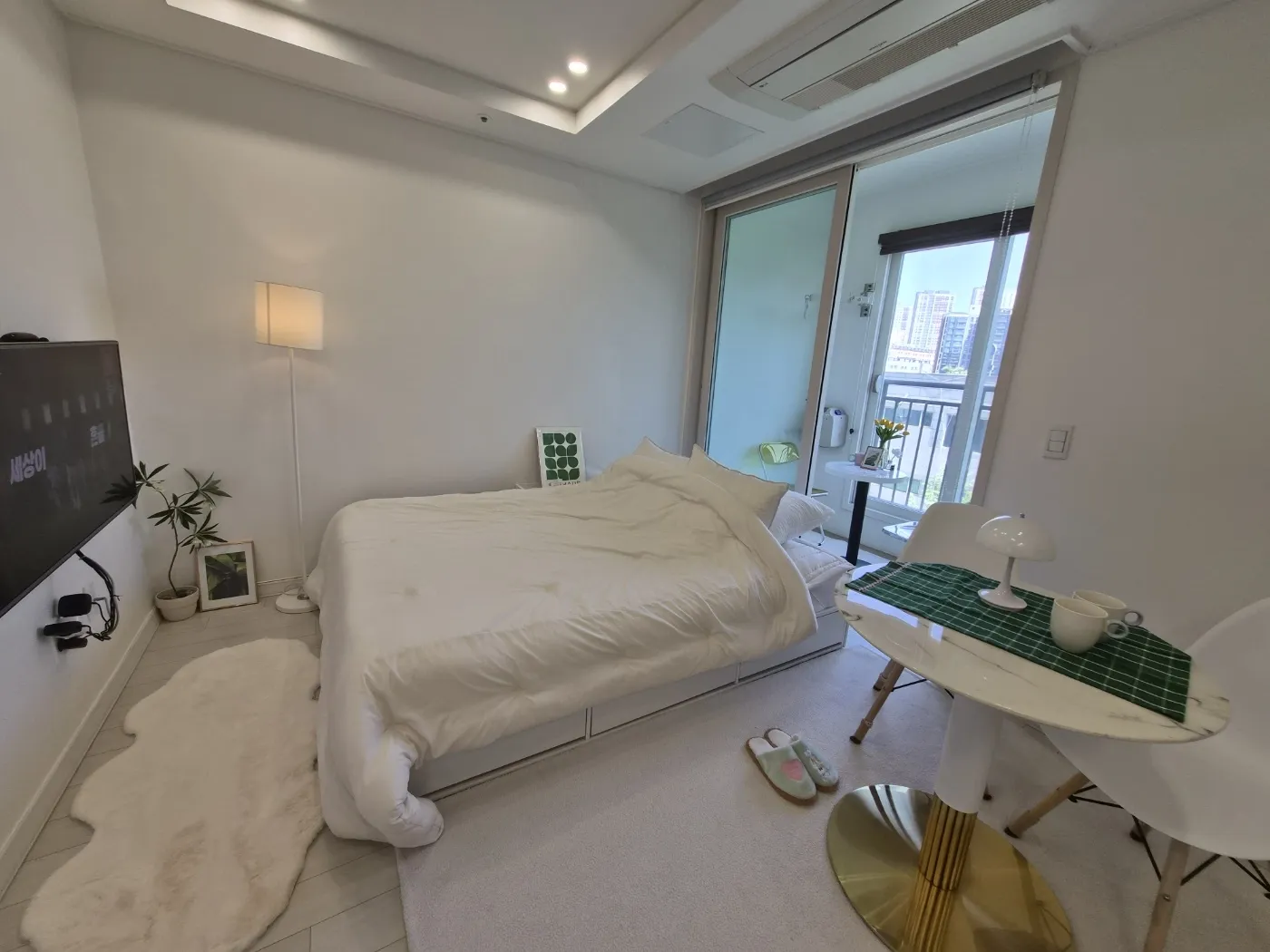 Wolgye-dong One-Bedroom Apartment