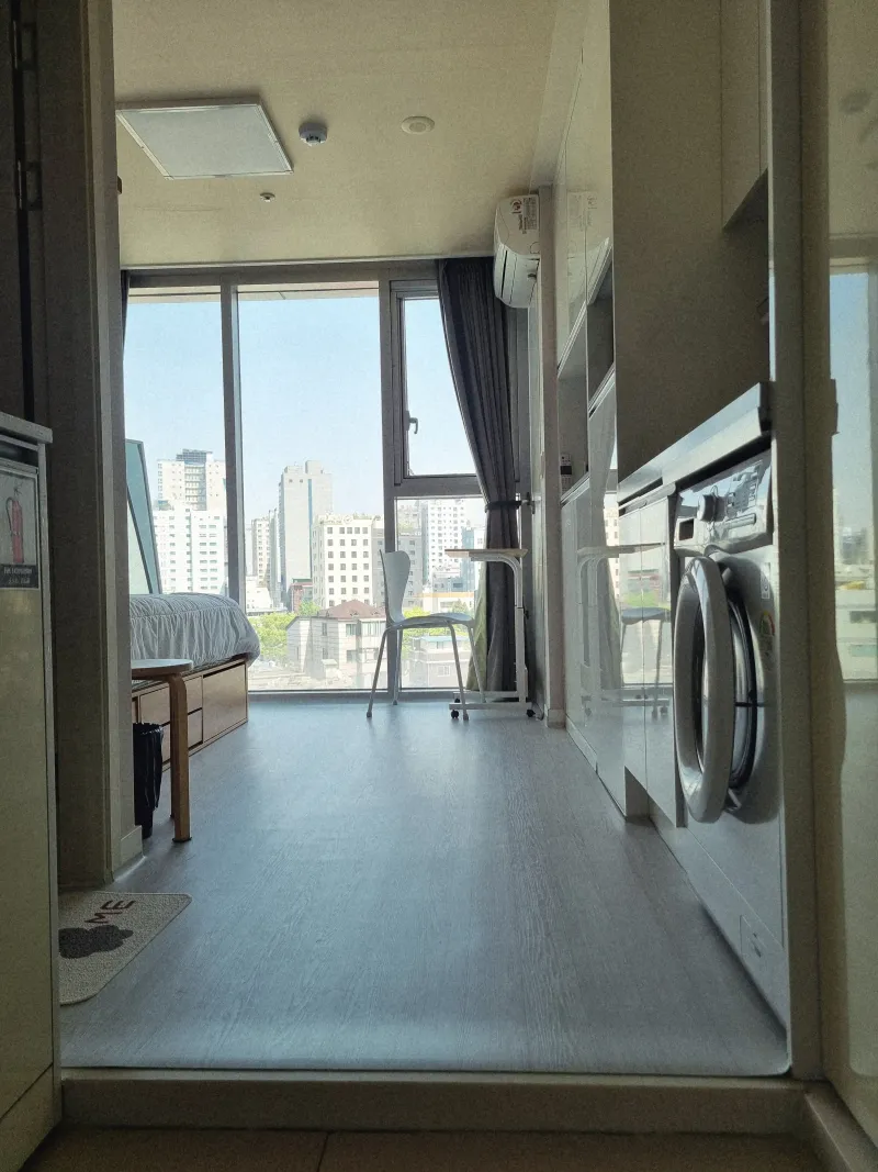 [Jongno, Seoul] Dongmyoap Station Floor-to-Floor Window View - 2 2