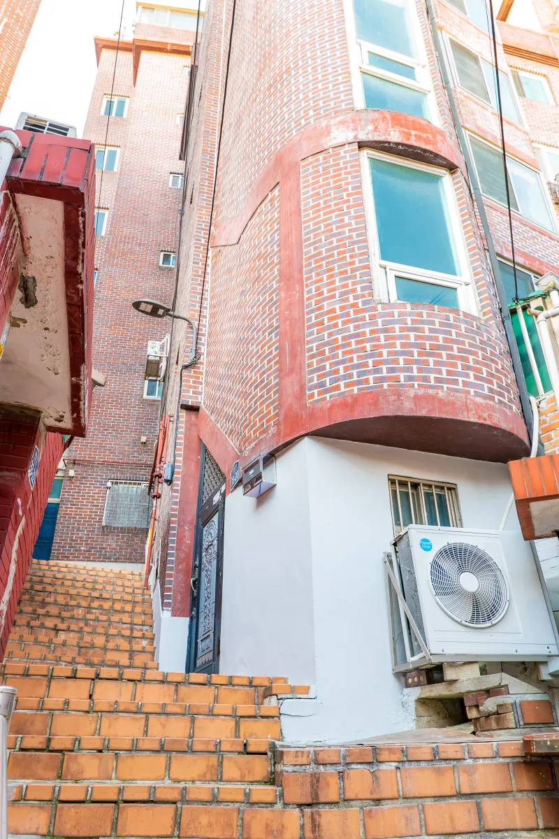 [Jongno, Seoul] 7 minutes from Dongmyo-ap and Sinseol-dong Stations / Seoul Station, Jongno, Myeongdong, Gwanghwamun, Cheonggyecheon 37