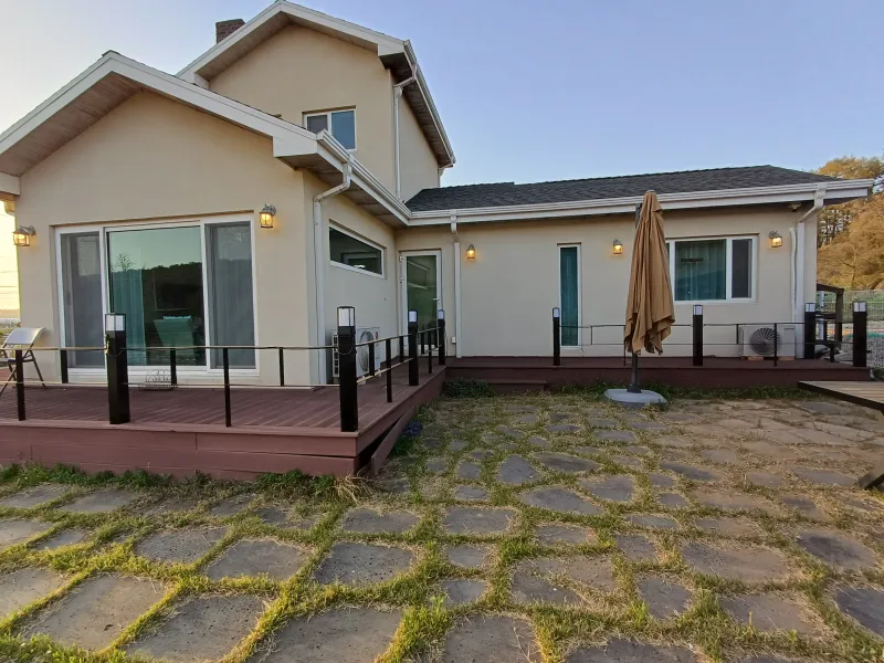 [Ganghwa, Incheon] Fishing is possible at the reservoir in front of the house, a 5-minute drive to Oepo-ri beach. 19