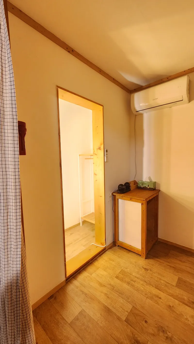 [Aewol, Jeju] Aewol Wooden House Detached (2-story) 2 Bedrooms, 2 Bathrooms, 2 Queens, 1 Single 6