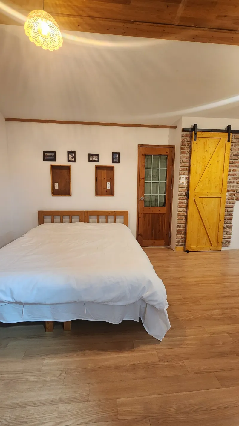 [Aewol, Jeju] Aewol Wooden House Detached (2-story) 2 Bedrooms, 2 Bathrooms, 2 Queens, 1 Single 12