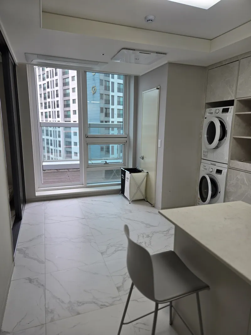 [Suwon] Suwon Station Suite & Big Terrace 11