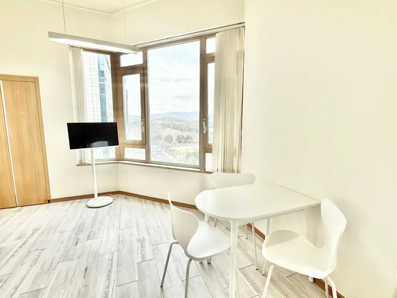 [Seongnam][Seongnam, Gyeonggi-do] Bundang Seohyeon Station Fully Renovated for 4 People 9