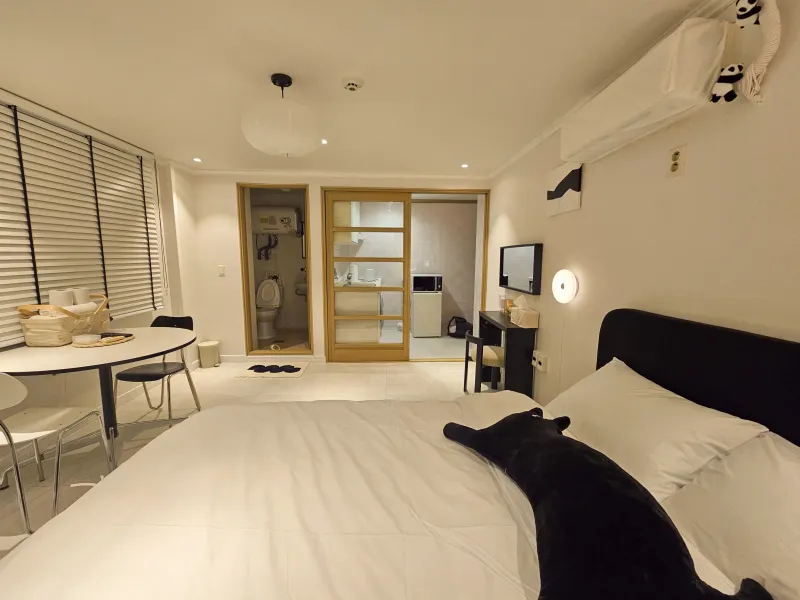 [Dong-gu, Busan] 1 minute from Busan Station / New Opening Special / Hong Stay 10