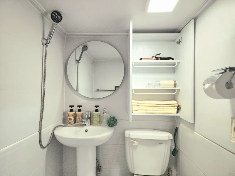 [Saha, Busan] 3 minutes from Dadaepo Port, fully remodeled with new appliances. High-rise studio apartment where you can move in (business trips, vacations) 10