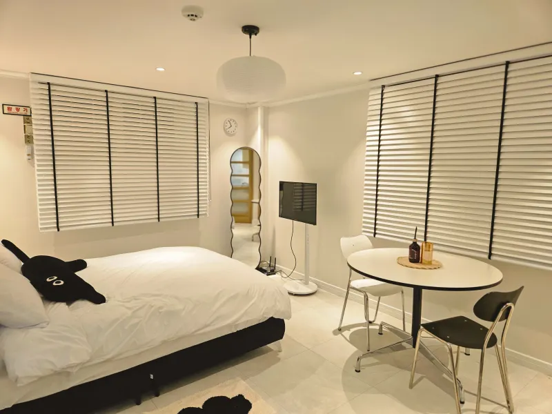 [Dong-gu, Busan] 1 minute from Busan Station / New Opening Special / Hong Stay 12