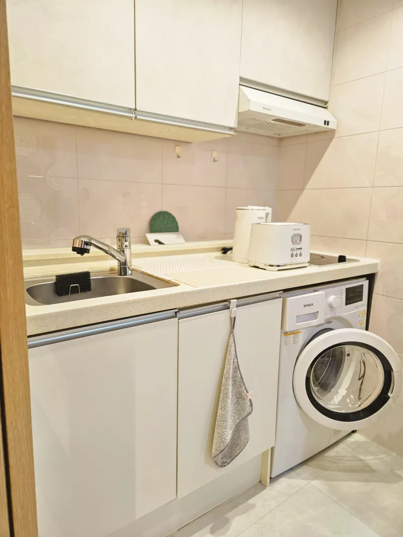 [Dong-gu, Busan] 1 minute from Busan Station / New Opening Special / Hong Stay 20