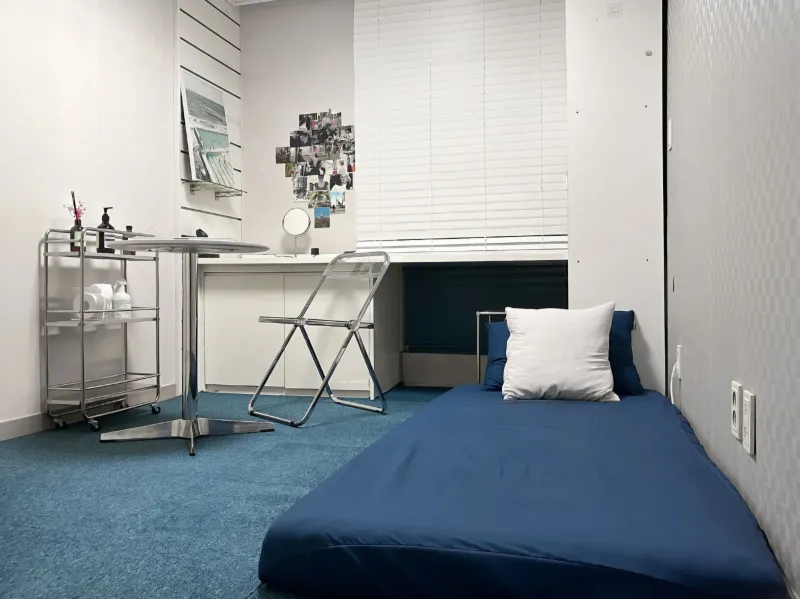 [Mapo, Seoul] Officetel in a prime location, 1-minute walk from Sinchon Station 2