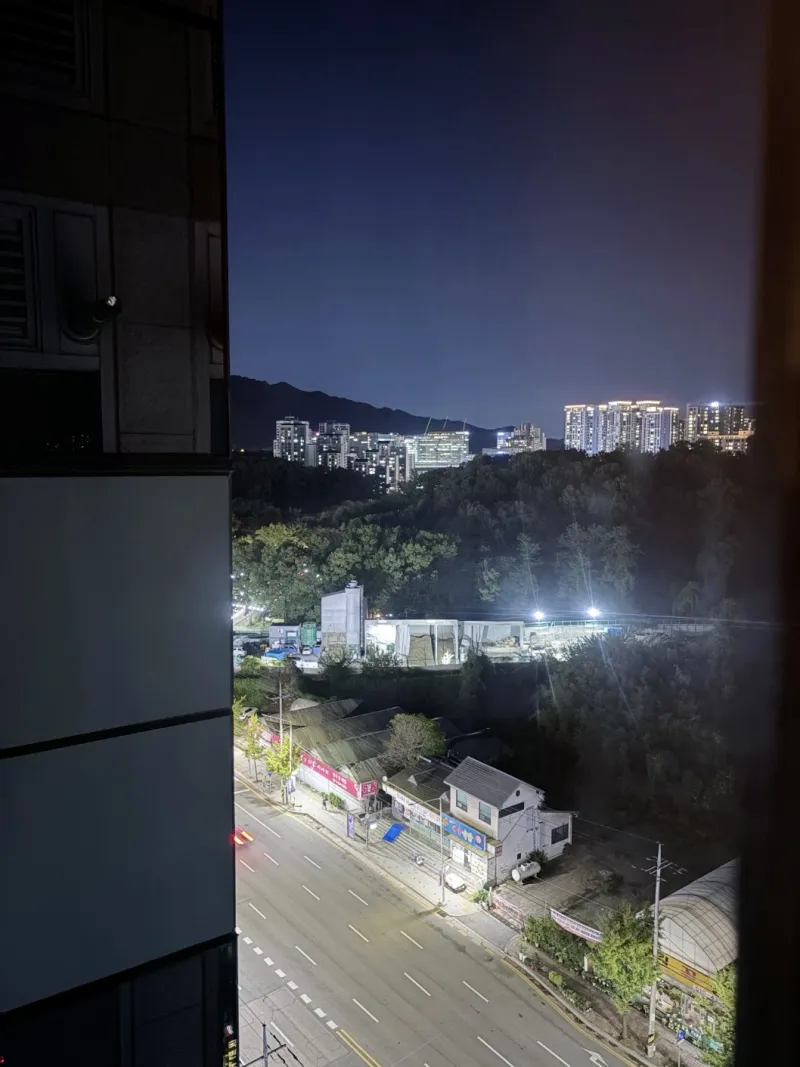 [Anyang] Newly Opened, 3-minute walk from Indeokwon Station 17