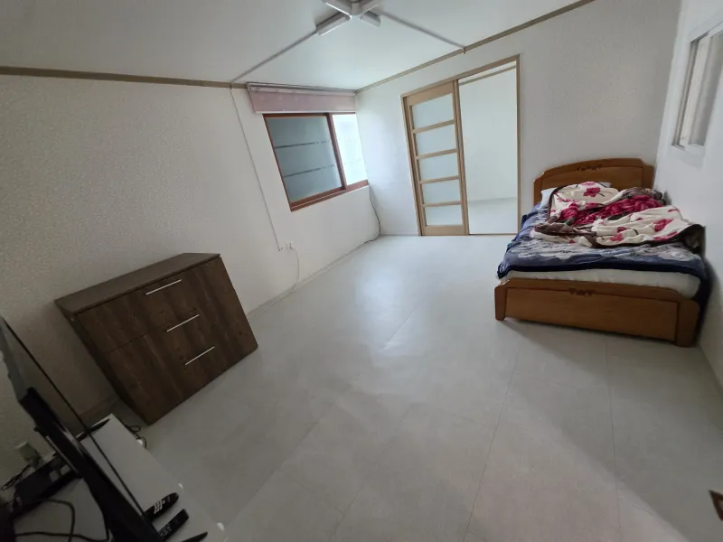 [Pohang] Large Accommodation / Large, Fully Furnished Two-Room Apartment, Near Jukdo Market/Yeongildae Beach, No Extra Charges 4